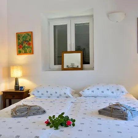 Villa Papaspiros Kuramádesz