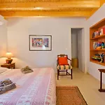Villa Papaspiros *