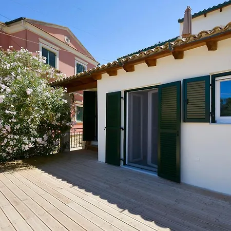 Papaspiros Villa Kouramádes